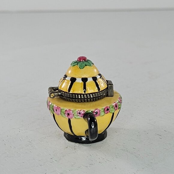 Mary Engelbreit Mini Yellow Teapot Shaped Trinket Box Floral Hinged Lid Enesco - Picture 4 of 8